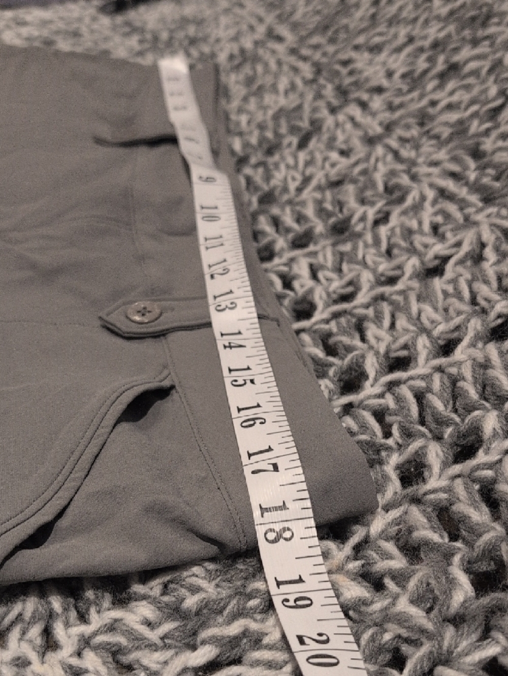 🏖️ Lolé Stretch Outdoor Shorts | Sandy Neutral Beige | Travel + size 12 - Picture 7 of 8